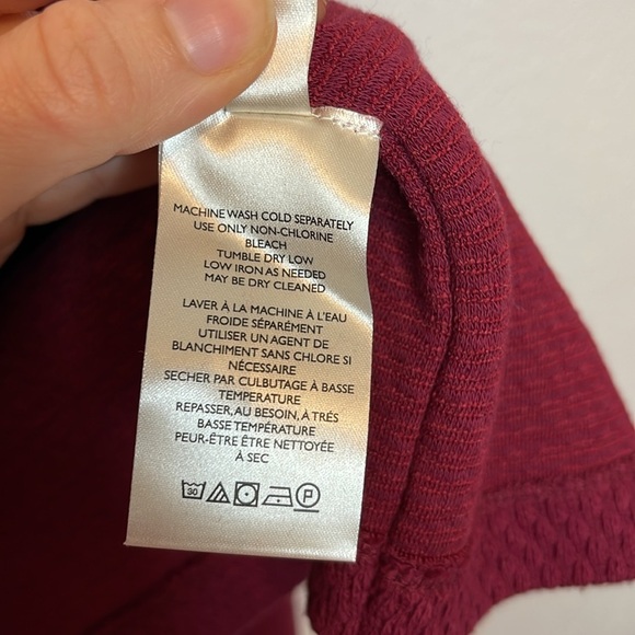 We the Free Queen Pomegranate Red Flowy Sweater NWT Size Medium - Picture 10 of 11